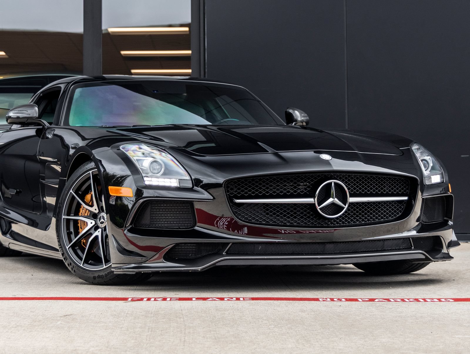 Used 2014 Mercedes-Benz SLS AMG Black Series image 6
