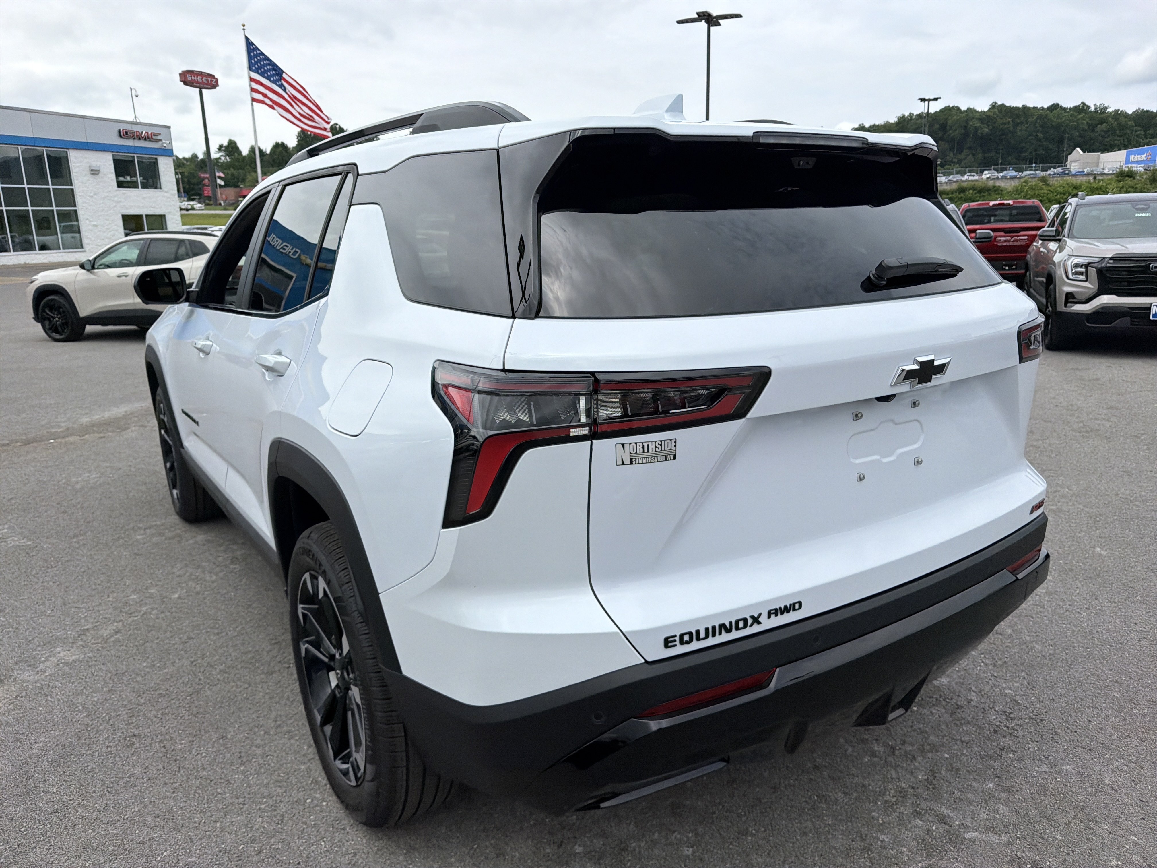 New 2027 Chevrolet Equinox RS w/ Safety and Technology Package AWD/4WD image 8