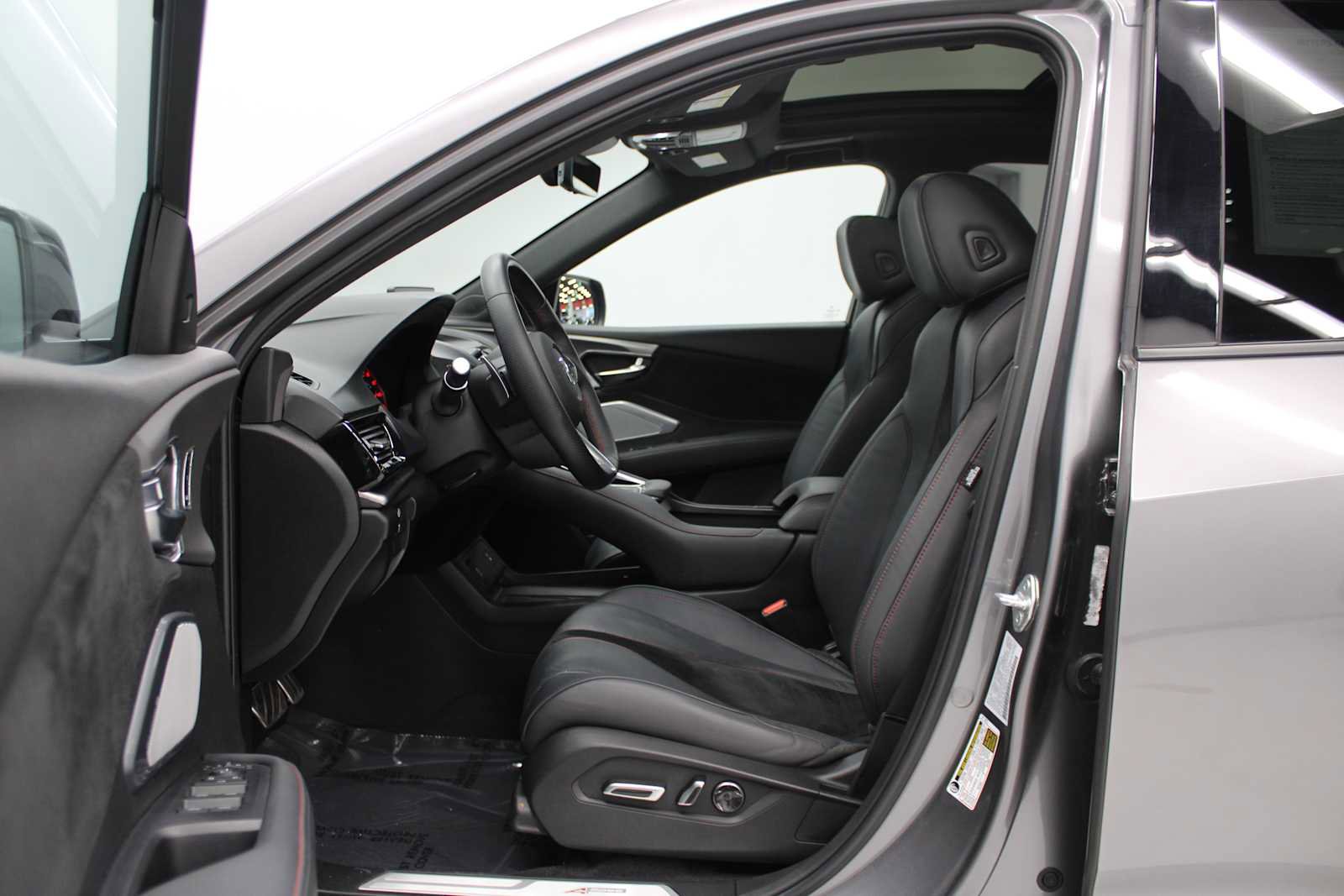 Used 2022 Acura RDX A-Spec image 16