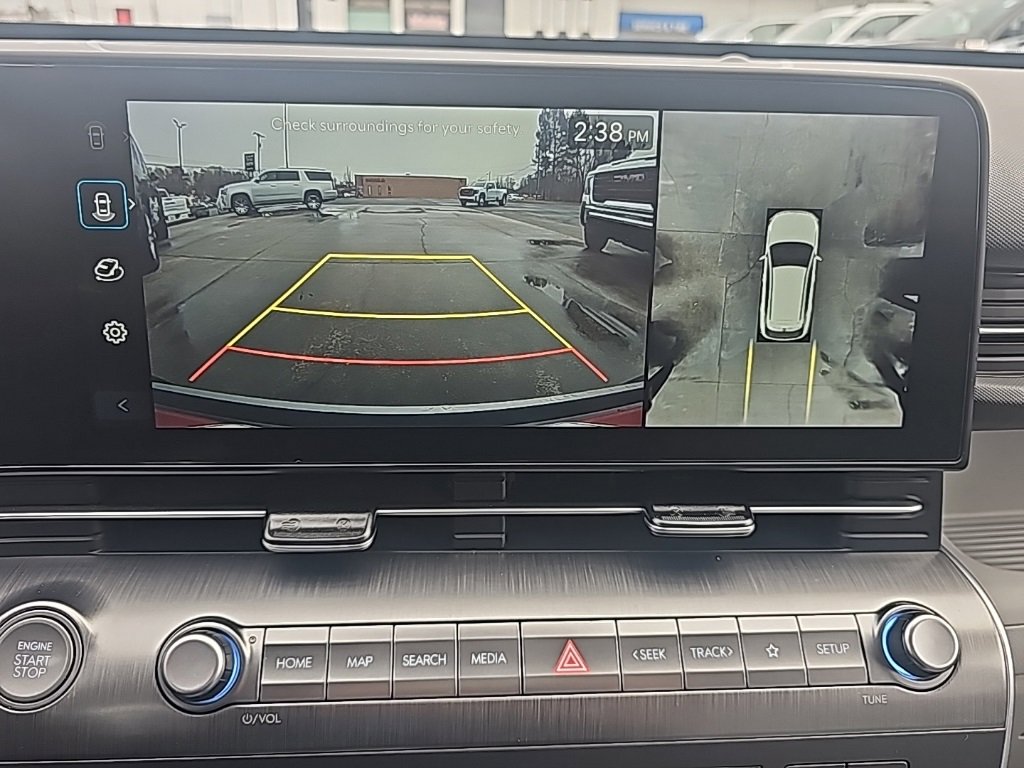 Used 2024 Hyundai Kona Limited image 22