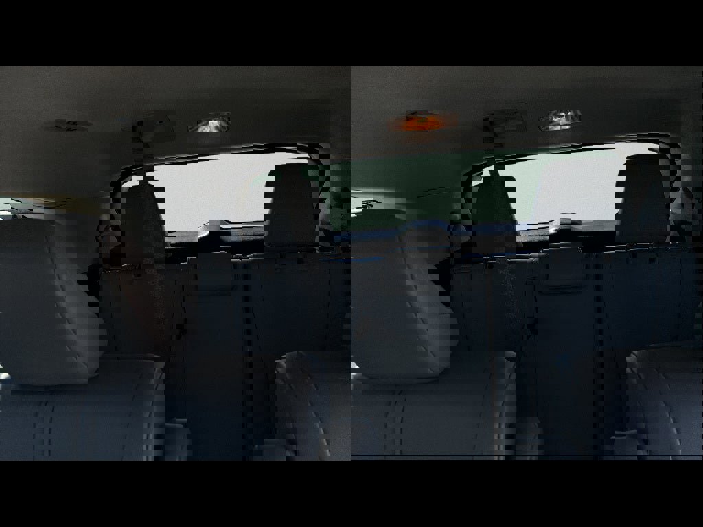 Used 2020 Toyota Highlander XLE image 22