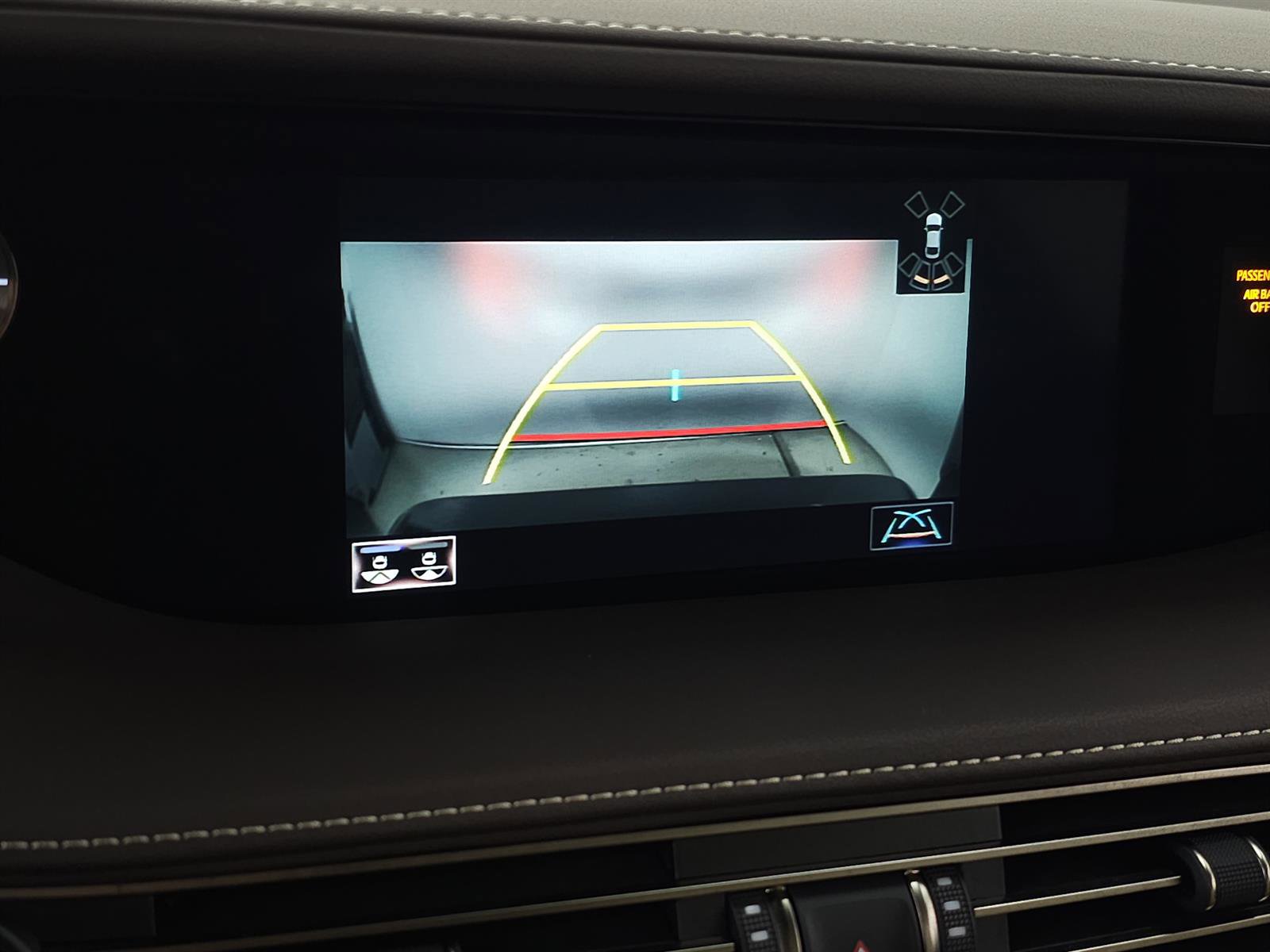 Used 2020 Lexus LS 500 AWD image 28