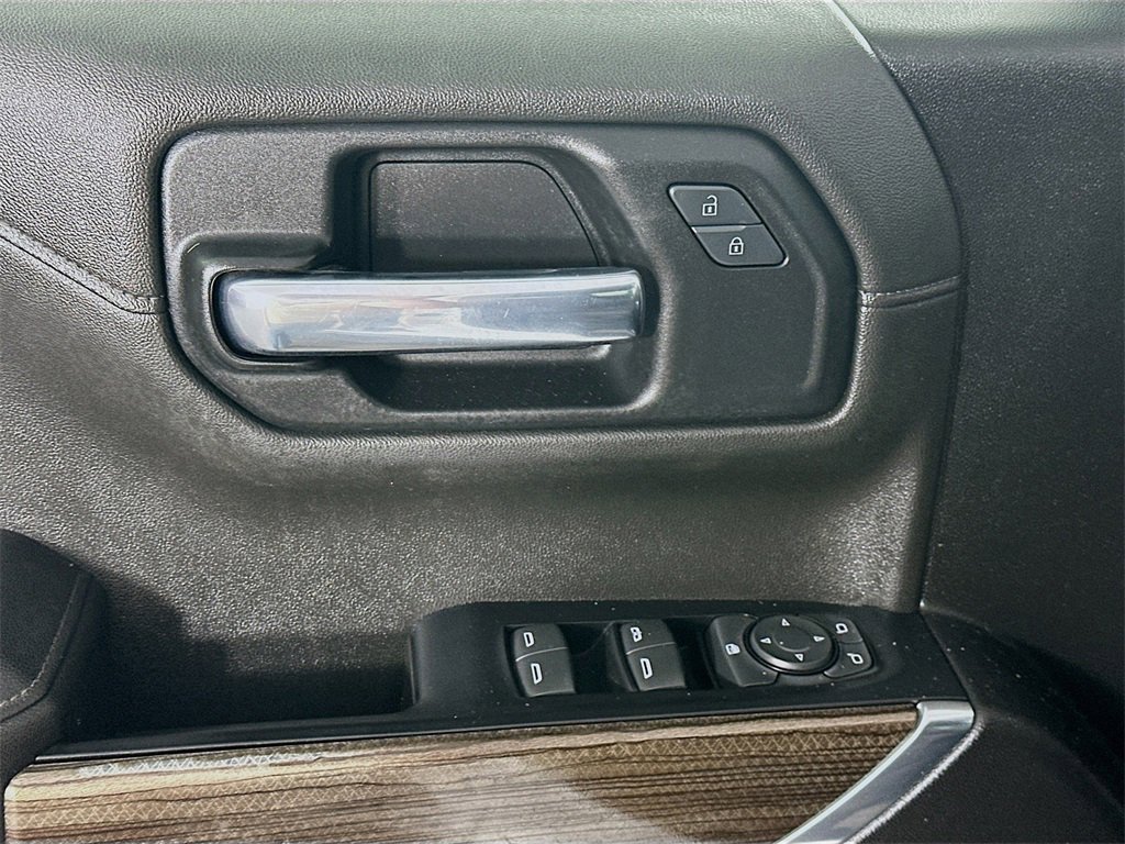 Used 2021 Chevrolet Silverado 1500 RST image 23