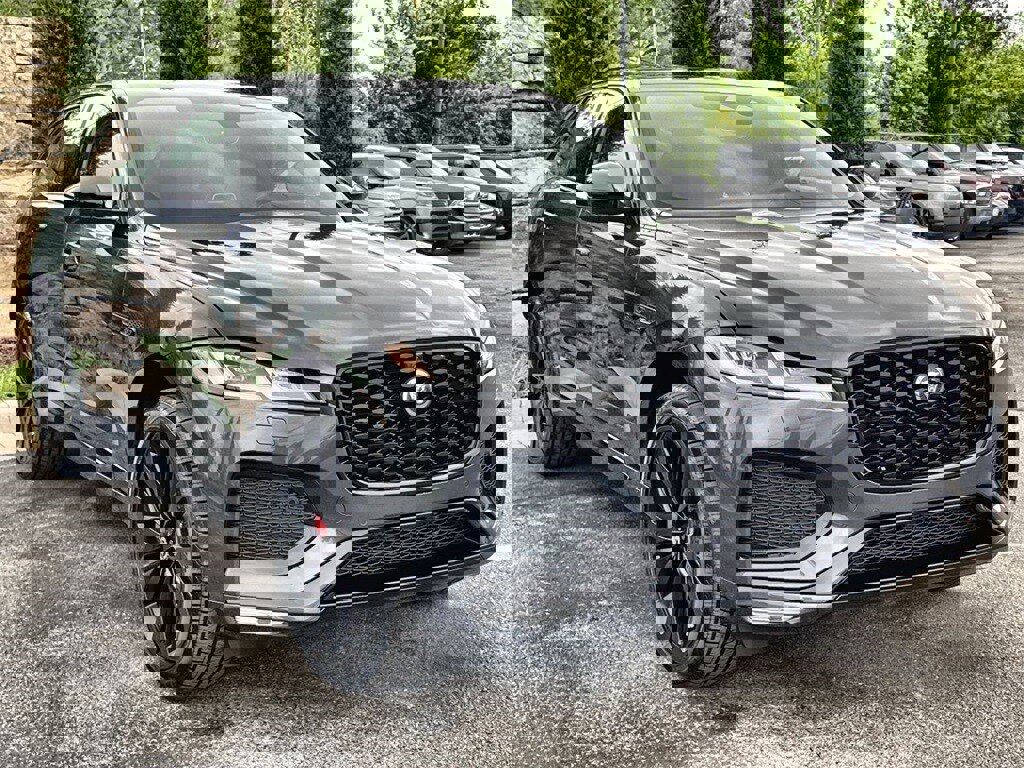 New 2026 Jaguar F-PACE R-Dynamic S image 7