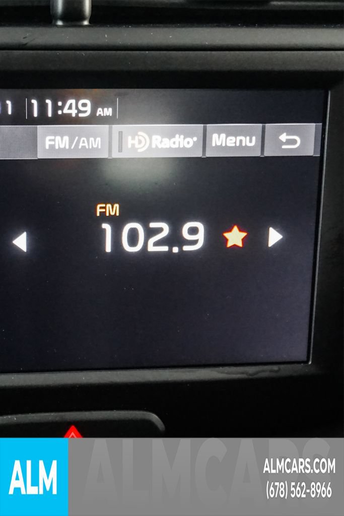 Used 2025 Kia Soul LX FWD image 35