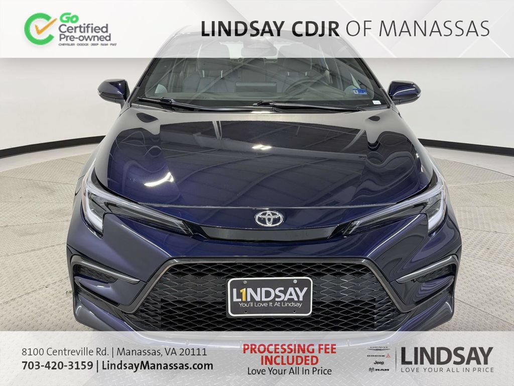 Used 2026 Toyota Corolla SE FWD image 3
