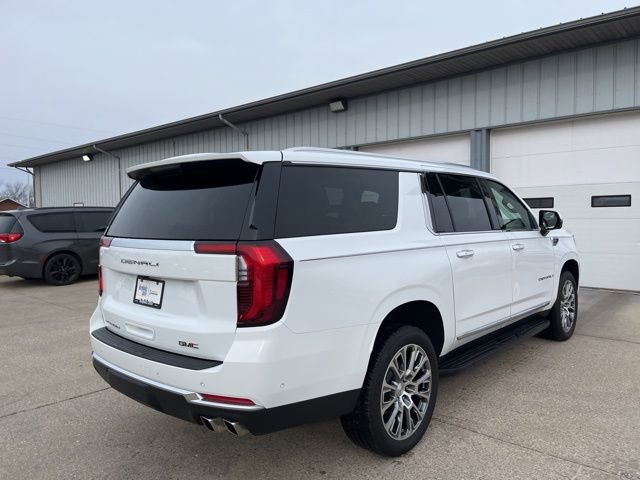 Used 2025 GMC Yukon XL Denali image 5