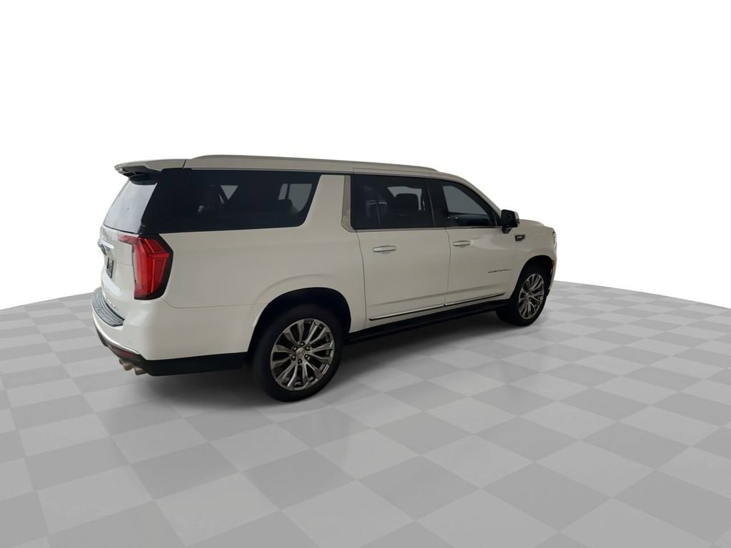 Certified 2022 GMC Yukon XL Denali w/ Denali Premium Package image 8