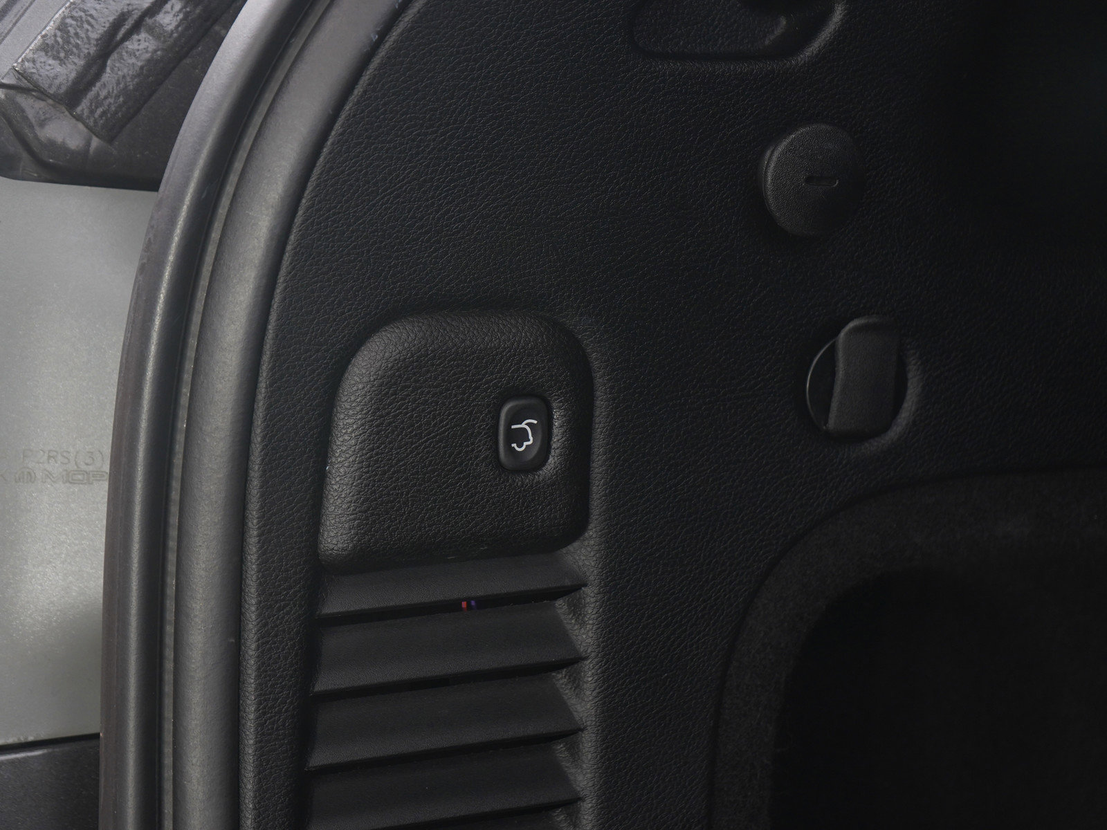 Used 2018 Jeep Grand Cherokee Limited w/ Trailer Tow Group IV image 11