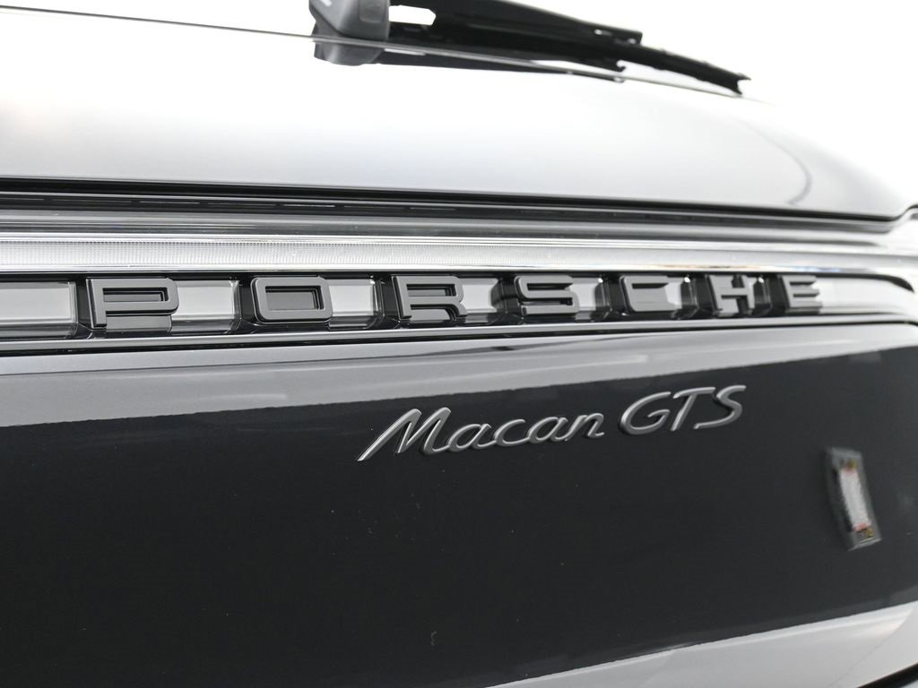 New 2026 Porsche Macan GTS image 14