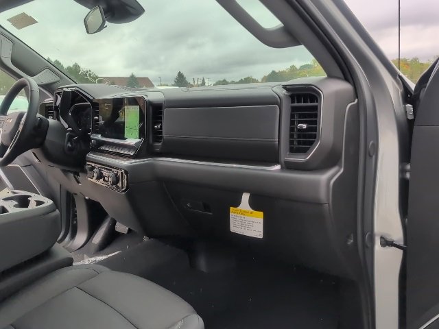 New 2026 Chevrolet Silverado 1500 LT image 32