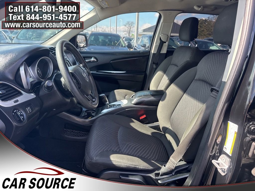 Used 2019 Dodge Journey SE w/ Blacktop Package image 6