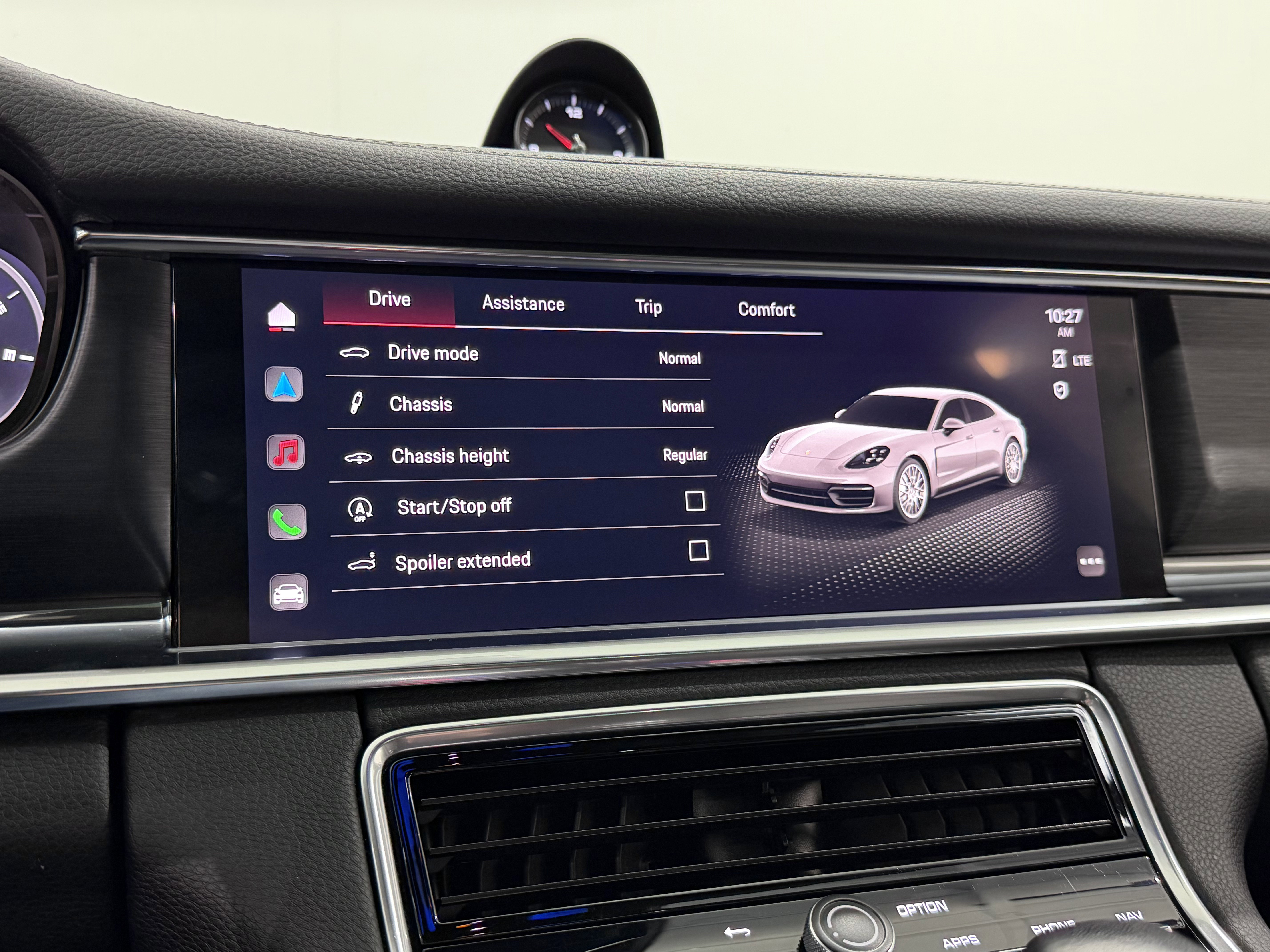 Certified 2022 Porsche Panamera 4 Platinum Edition image 44