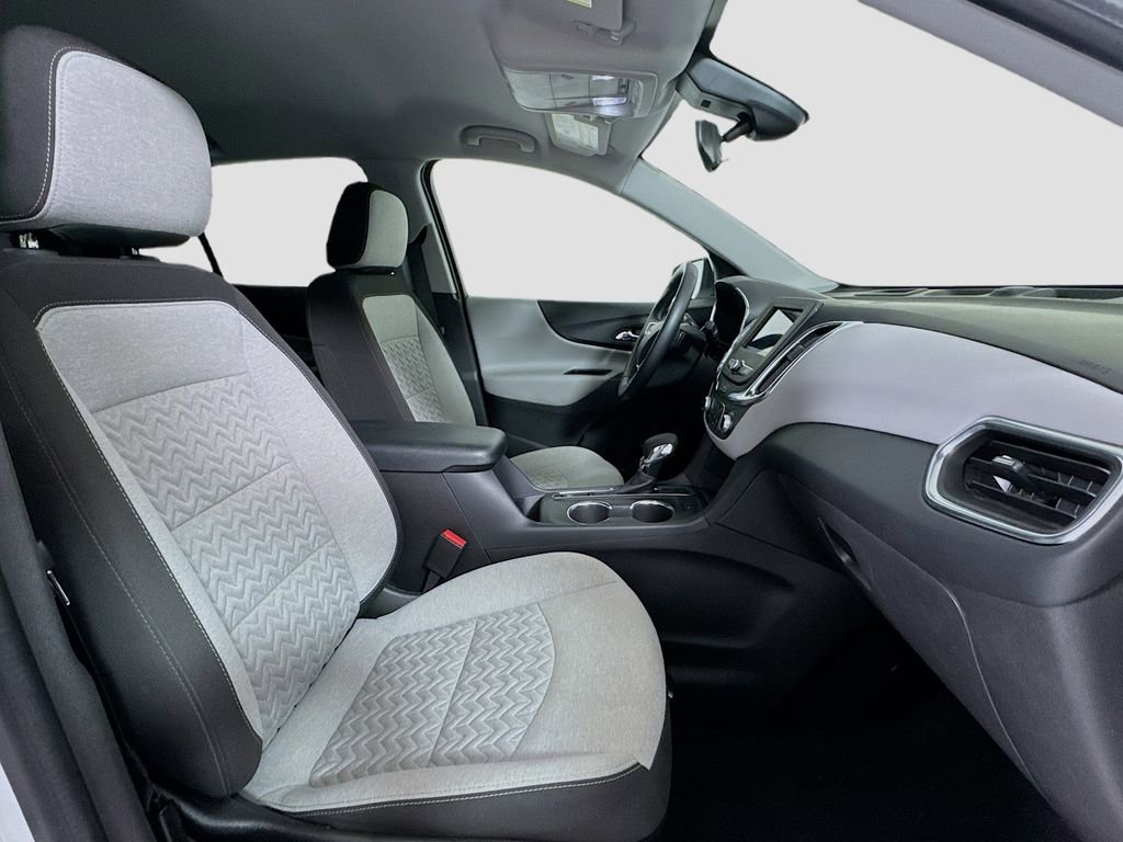 Used 2024 Chevrolet Equinox LT image 24