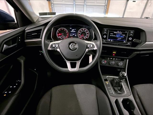 Used 2019 Volkswagen Jetta S FWD image 5