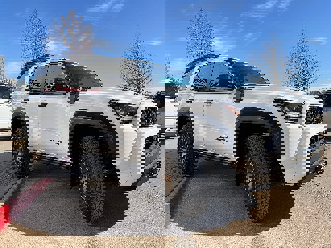 Used 2025 Toyota 4Runner Trailhunter image 5