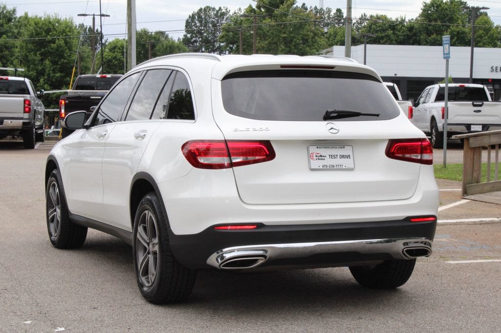 Used 2017 Mercedes-Benz GLC 300 image 6