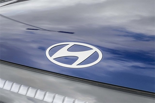 New 2026 Hyundai Ioniq 9 SEL image 13