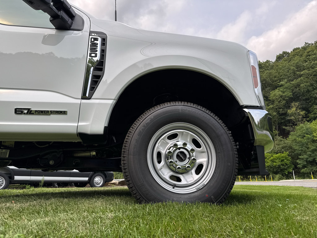 New 2026 Ford F250 XL w/ FX4 Off-Road Package AWD/4WD image 20