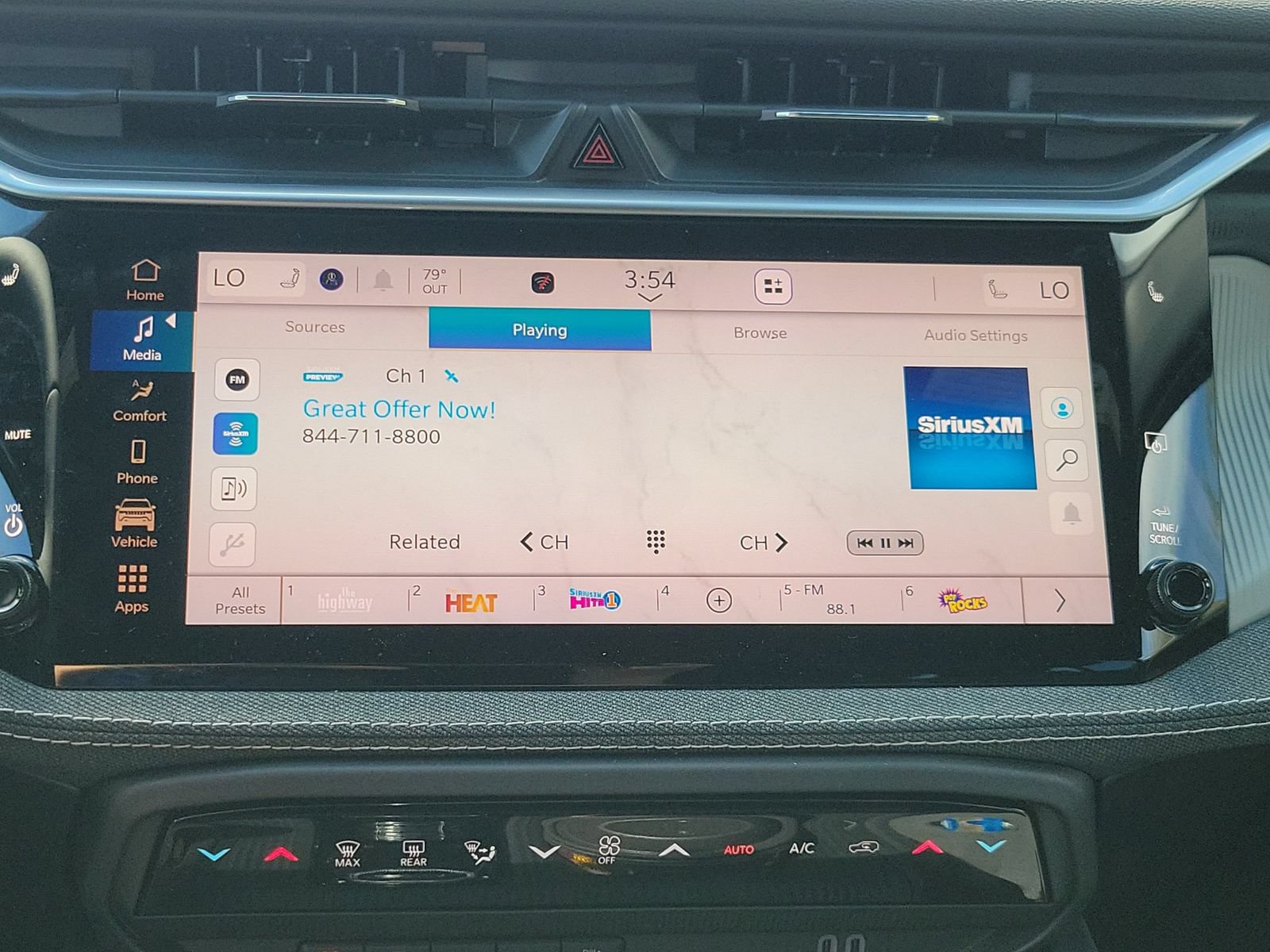 New 2026 Jeep Cherokee Laredo AWD/4WD image 17