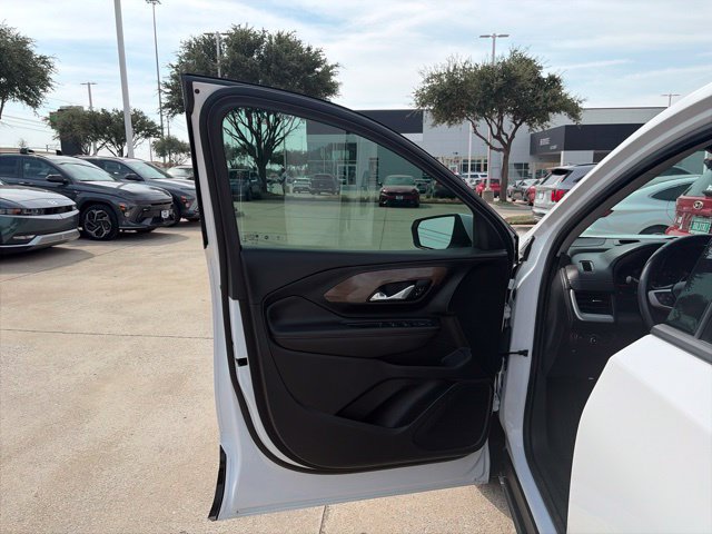 Used 2020 GMC Terrain SLE FWD image 11