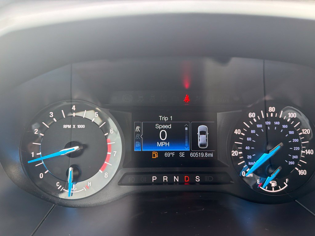 Used 2018 Ford Edge SE FWD image 49