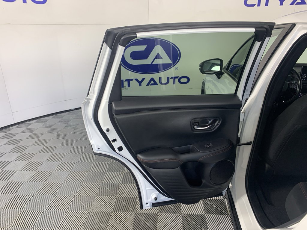 Used 2025 Honda HR-V Sport image 30