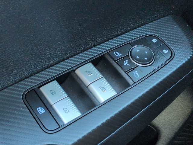 Used 2024 Mitsubishi Outlander SE AWD/4WD image 25