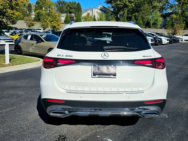 Certified 2025 Mercedes-Benz GLC 300 4MATIC image 9
