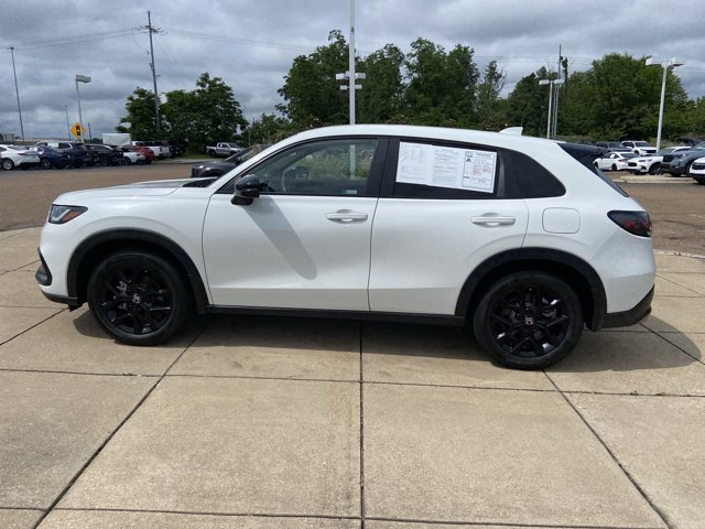 Used 2024 Honda HR-V Sport image 10