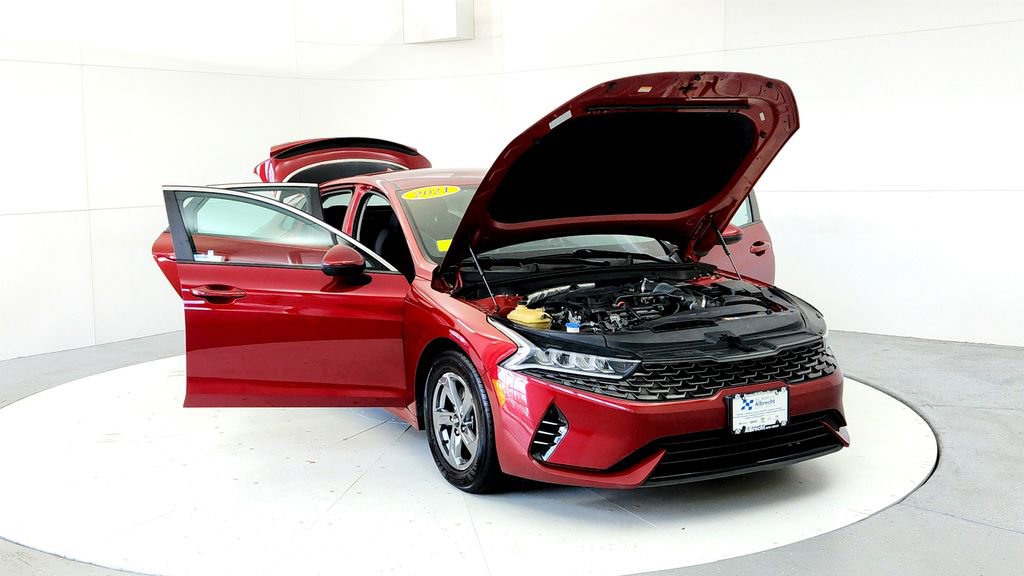 Used 2021 Kia K5 LXS FWD image 9
