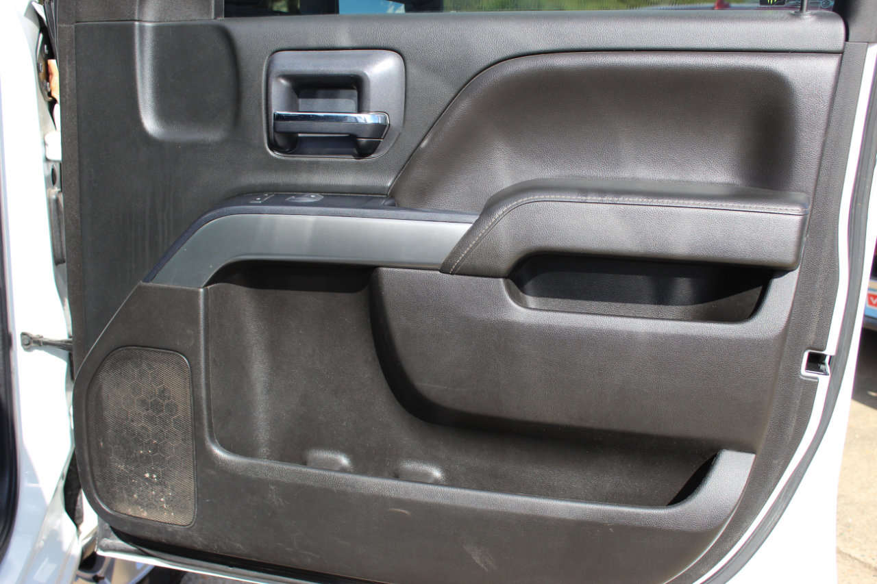 Used 2018 Chevrolet Silverado 2500 LT w/ LT Fleet Convenience Package image 19