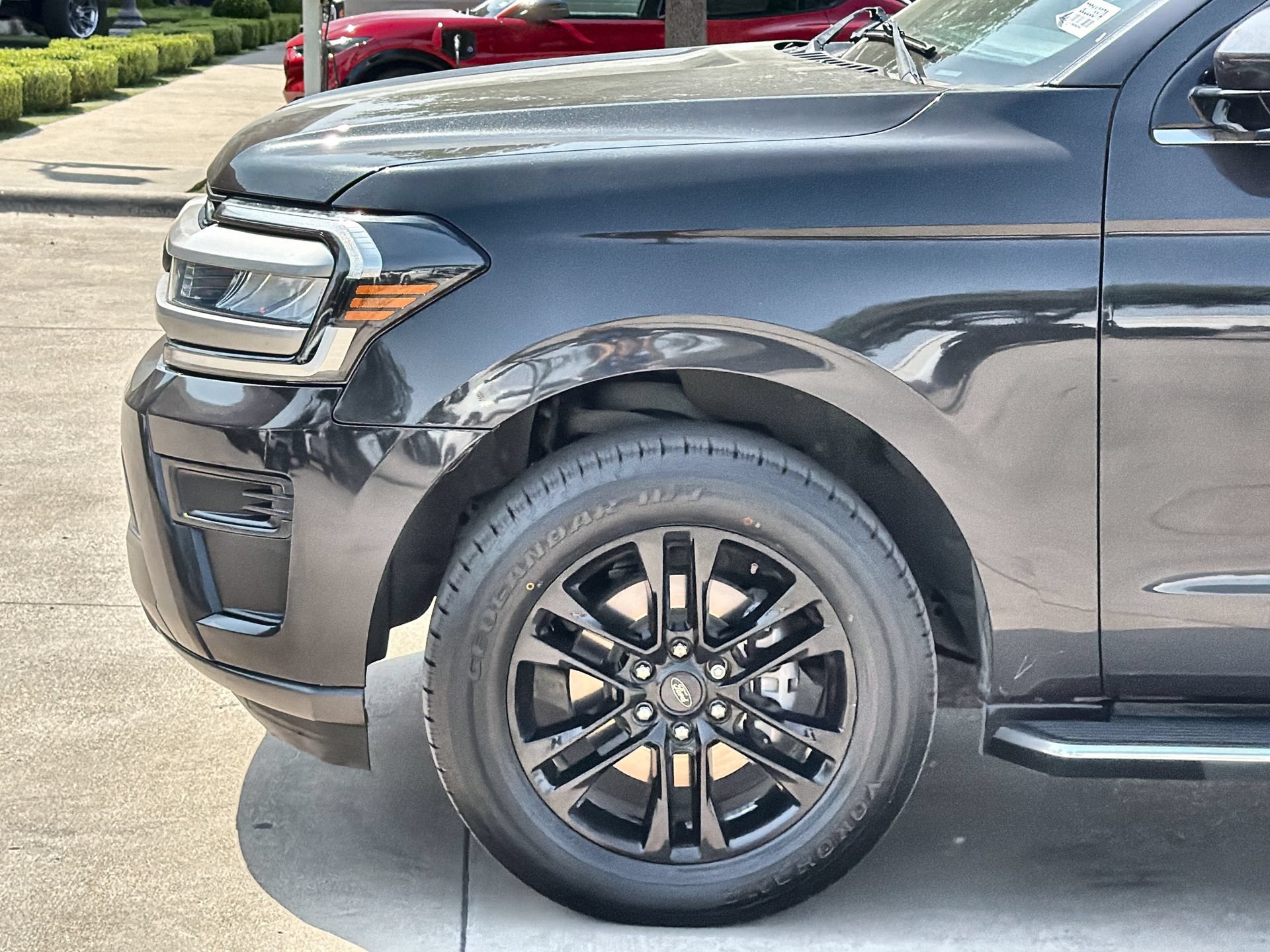 Certified 2022 Ford Expedition XLT RWD image 10