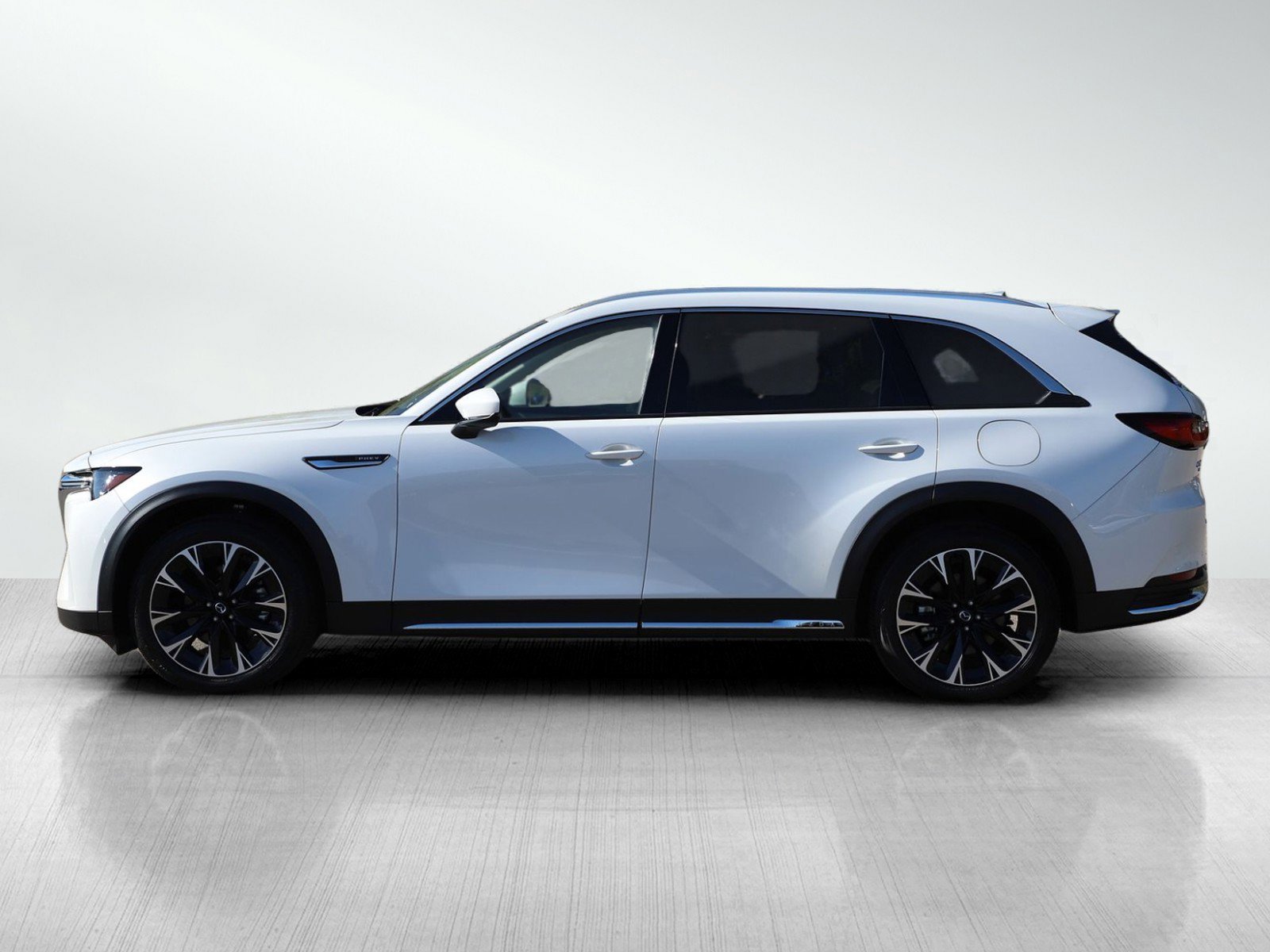 Certified 2024 MAZDA CX-90 Plug-In Hybrid w/ Premium Pkg AWD/4WD image 2
