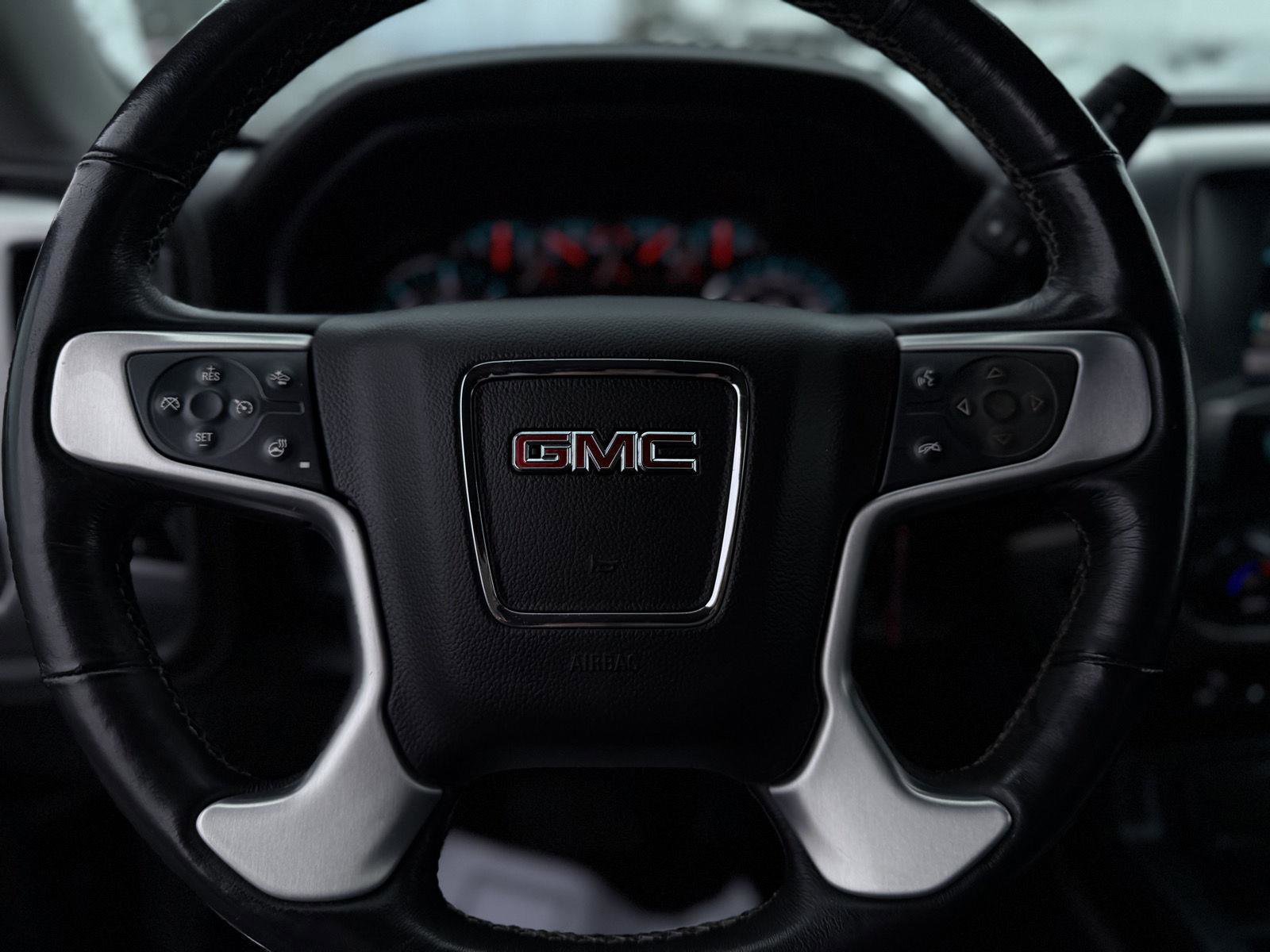 Used 2018 GMC Sierra 1500 SLT image 16