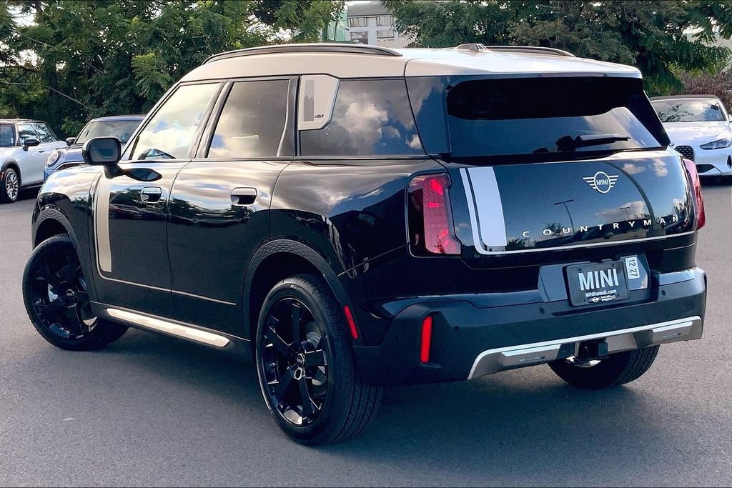 Used 2026 MINI Cooper Countryman S w/ Comfort Package Max AWD/4WD image 3