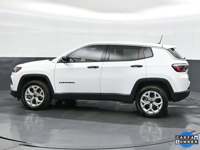 Used 2025 Jeep Compass Sport image 6