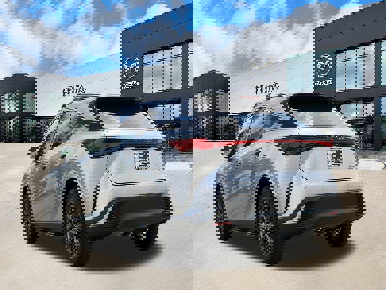 Used 2024 Lexus RX 350 F Sport w/ Technology Package image 2