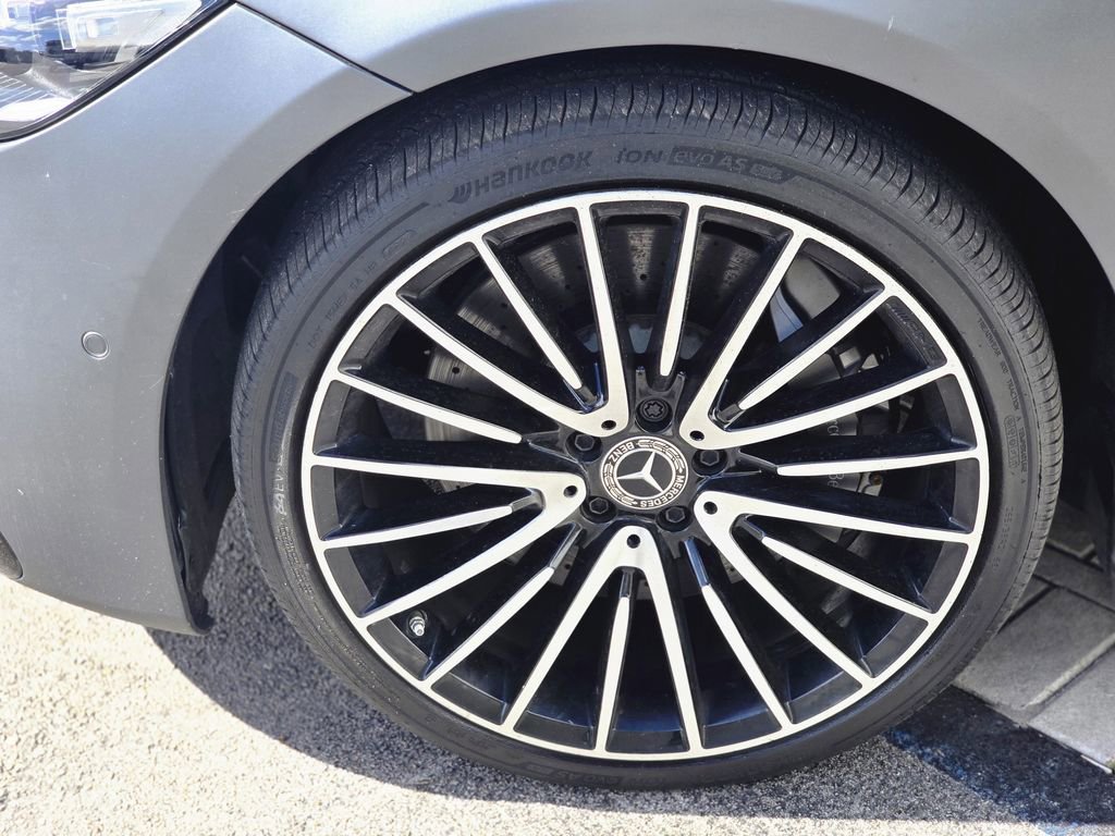 Used 2023 Mercedes-Benz S 580 4MATIC Sedan w/ AMG Line image 7