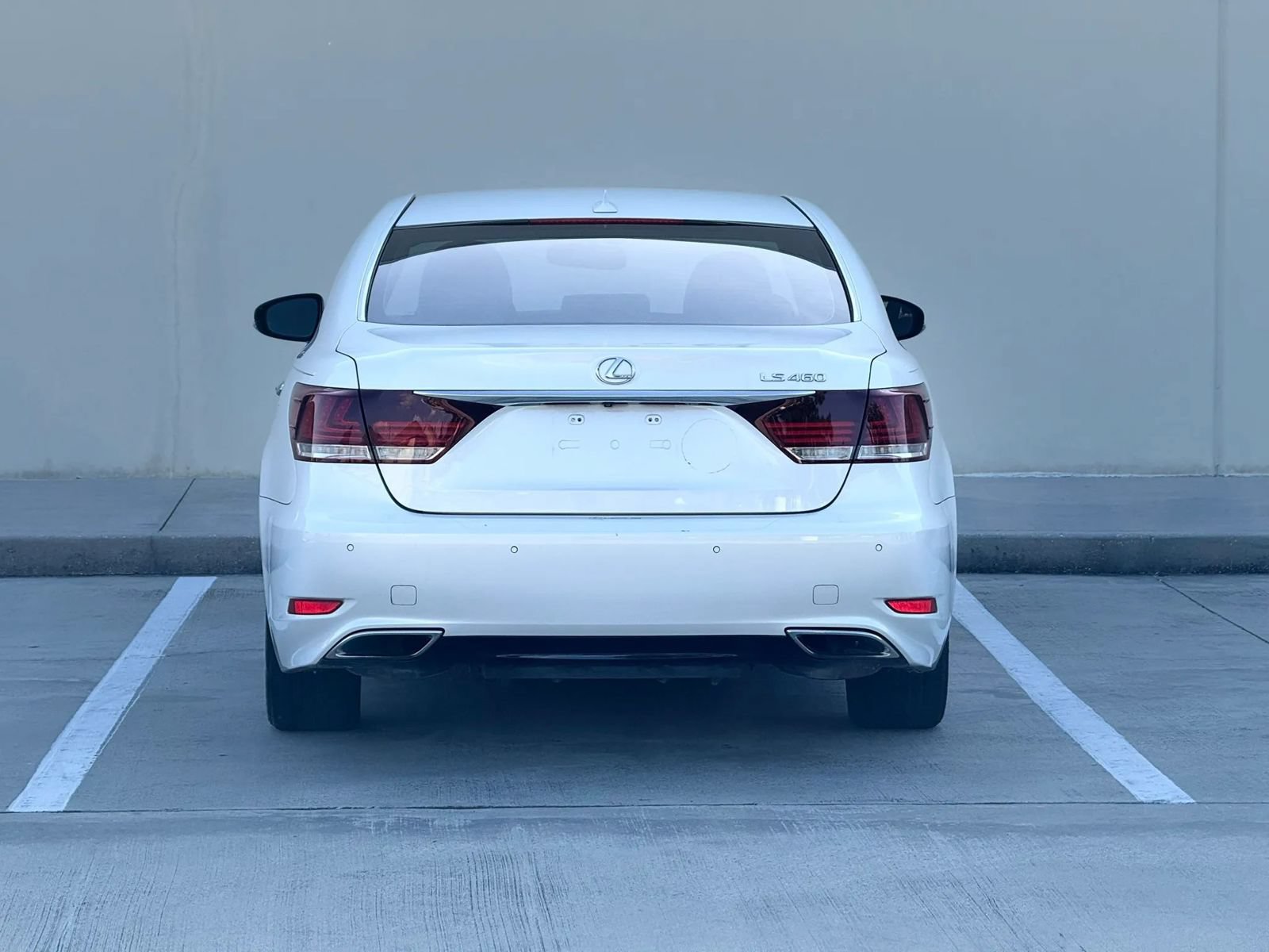 Used 2013 Lexus LS 460 w/ Comfort Pkg RWD image 6