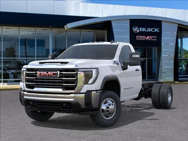 New 2026 GMC Sierra 3500 Pro w/ Convenience Package image 6