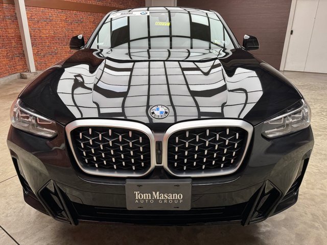 Certified 2023 BMW X4 xDrive30i w/ M Sport Package image 8