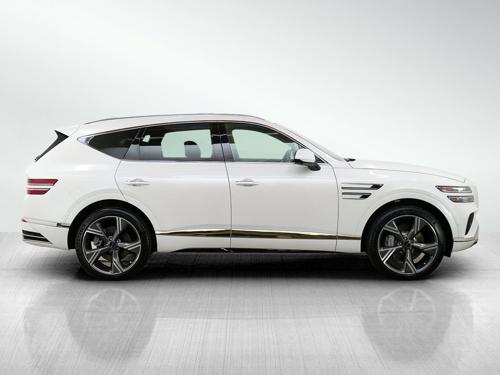 Used 2025 Genesis GV80 3.5T Prestige image 6
