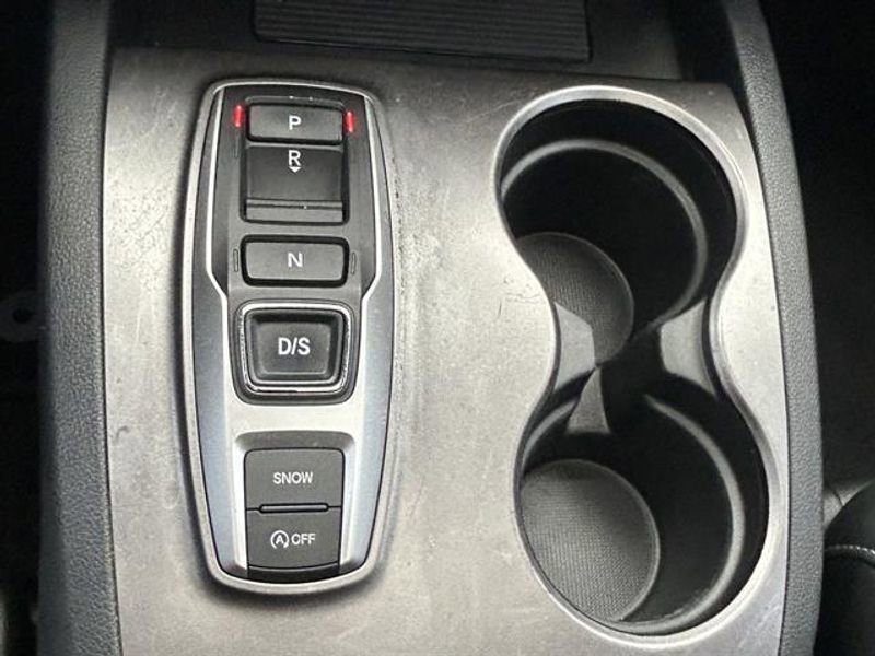 Used 2021 Honda Pilot Special Edition image 16