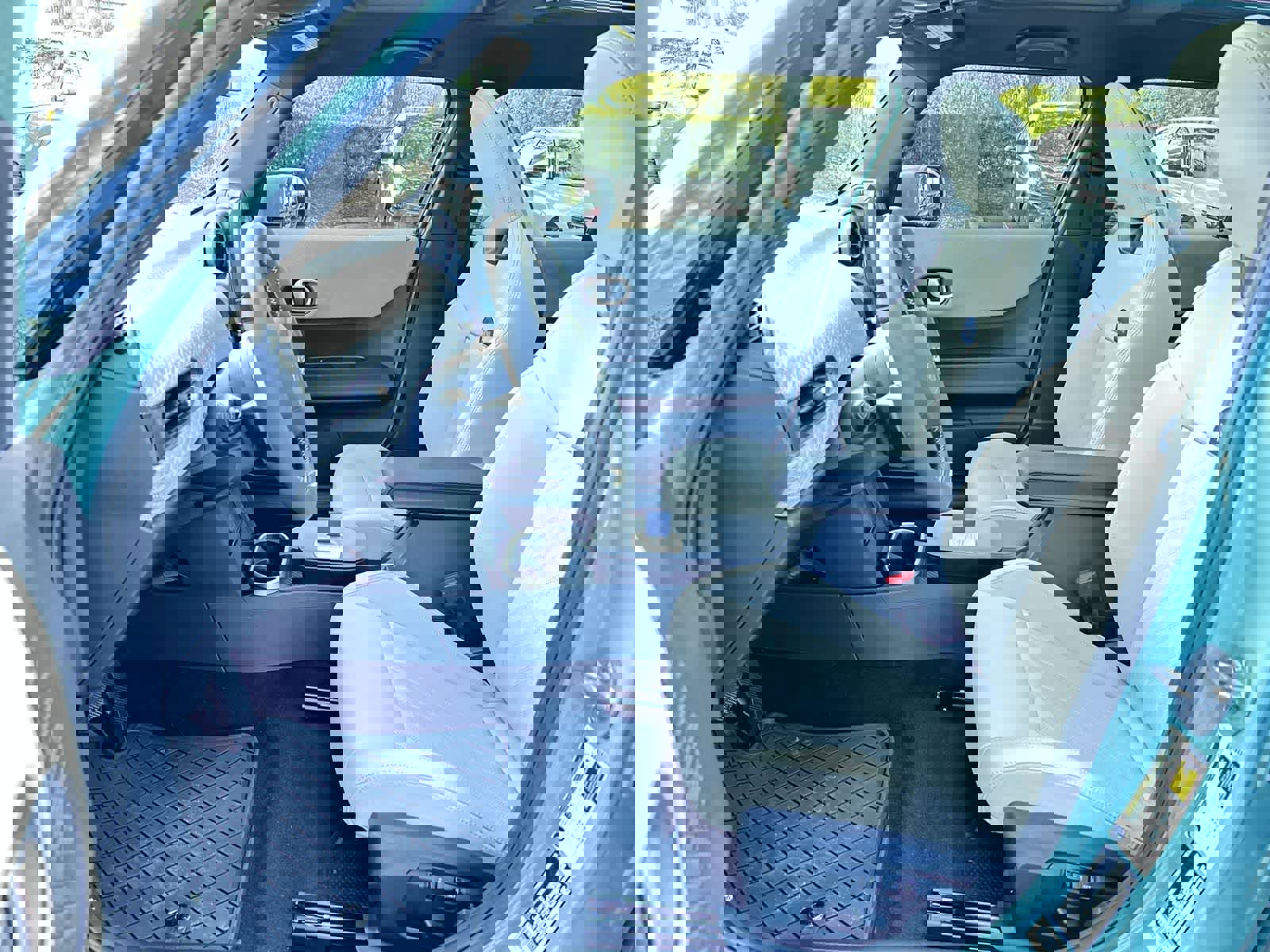 Used 2025 MINI Cooper S image 13