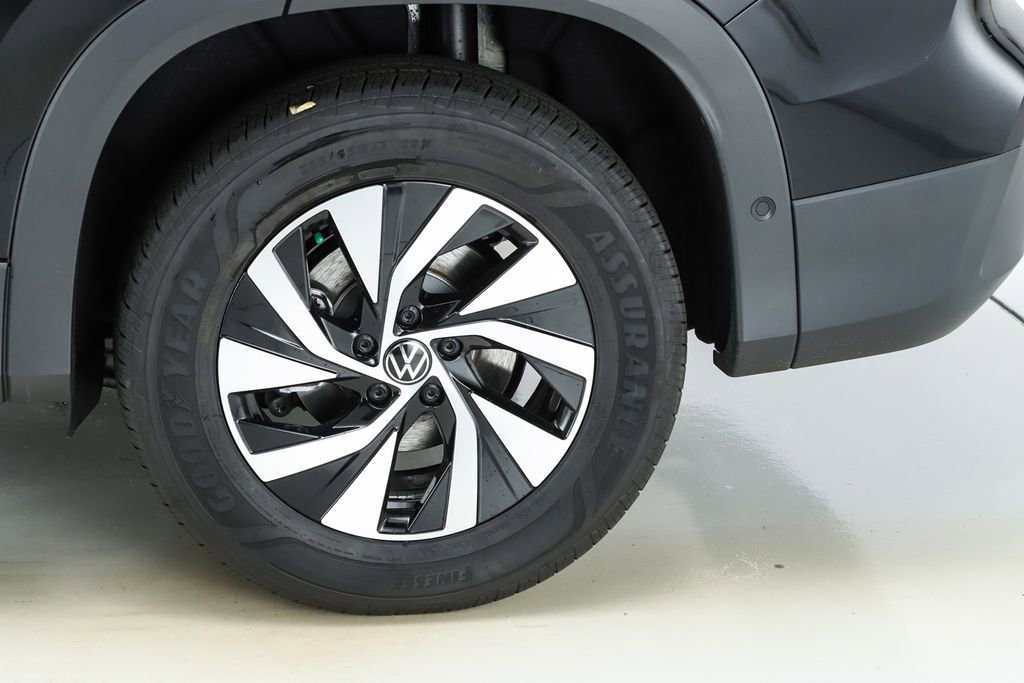 New 2026 Volkswagen Tiguan S image 43