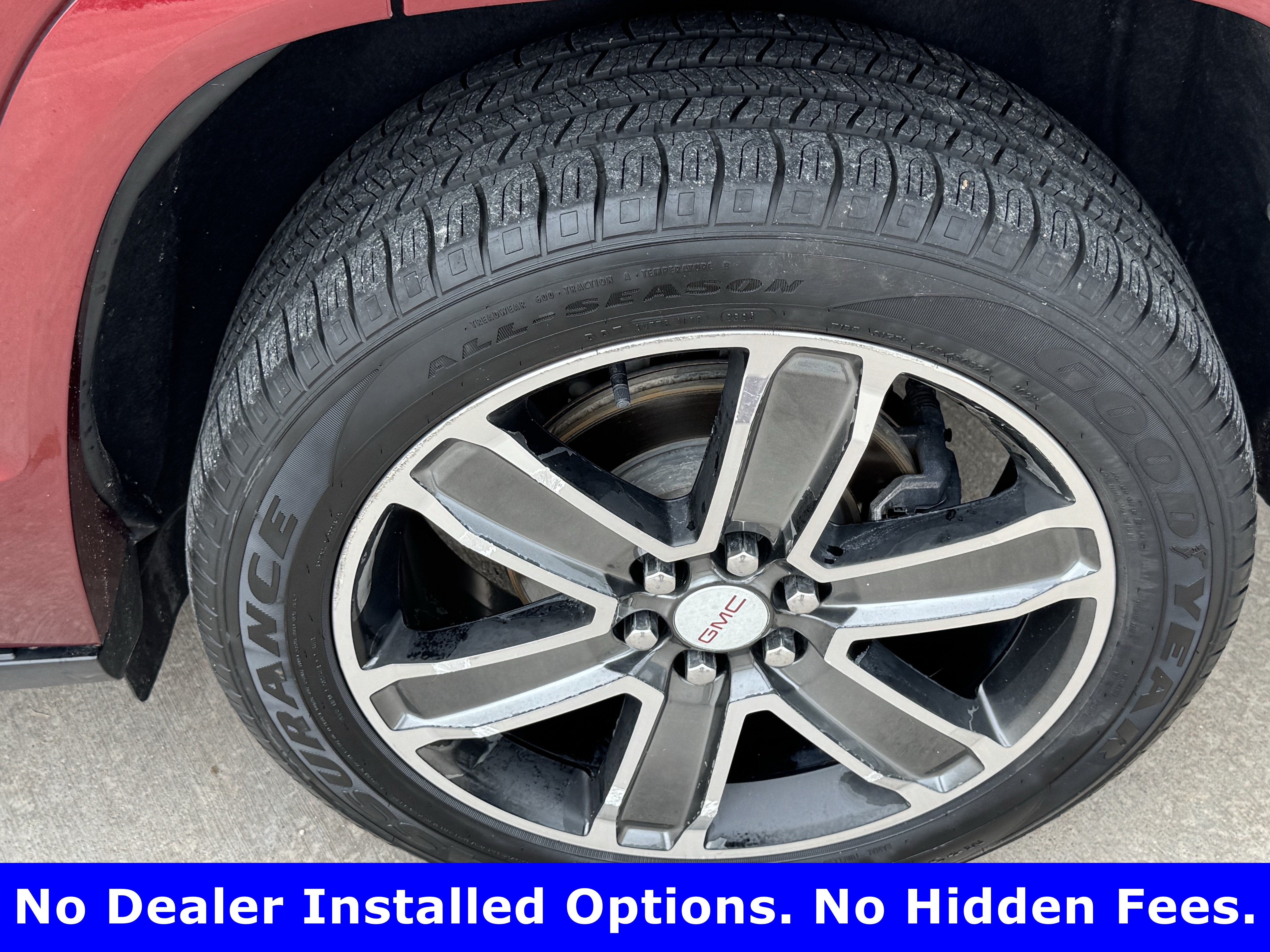 Used 2018 GMC Acadia Denali w/ Technology Package FWD image 9