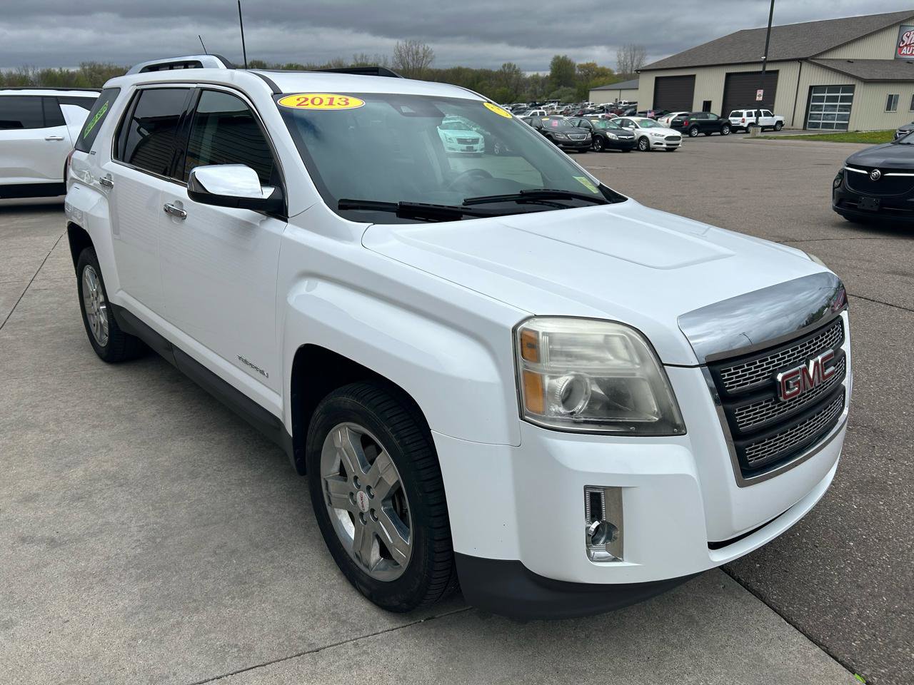Used 2013 GMC Terrain SLT FWD image 3