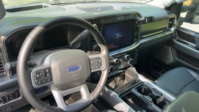 Used 2025 Ford F250 Lariat w/ Lariat Ultimate Package image 6