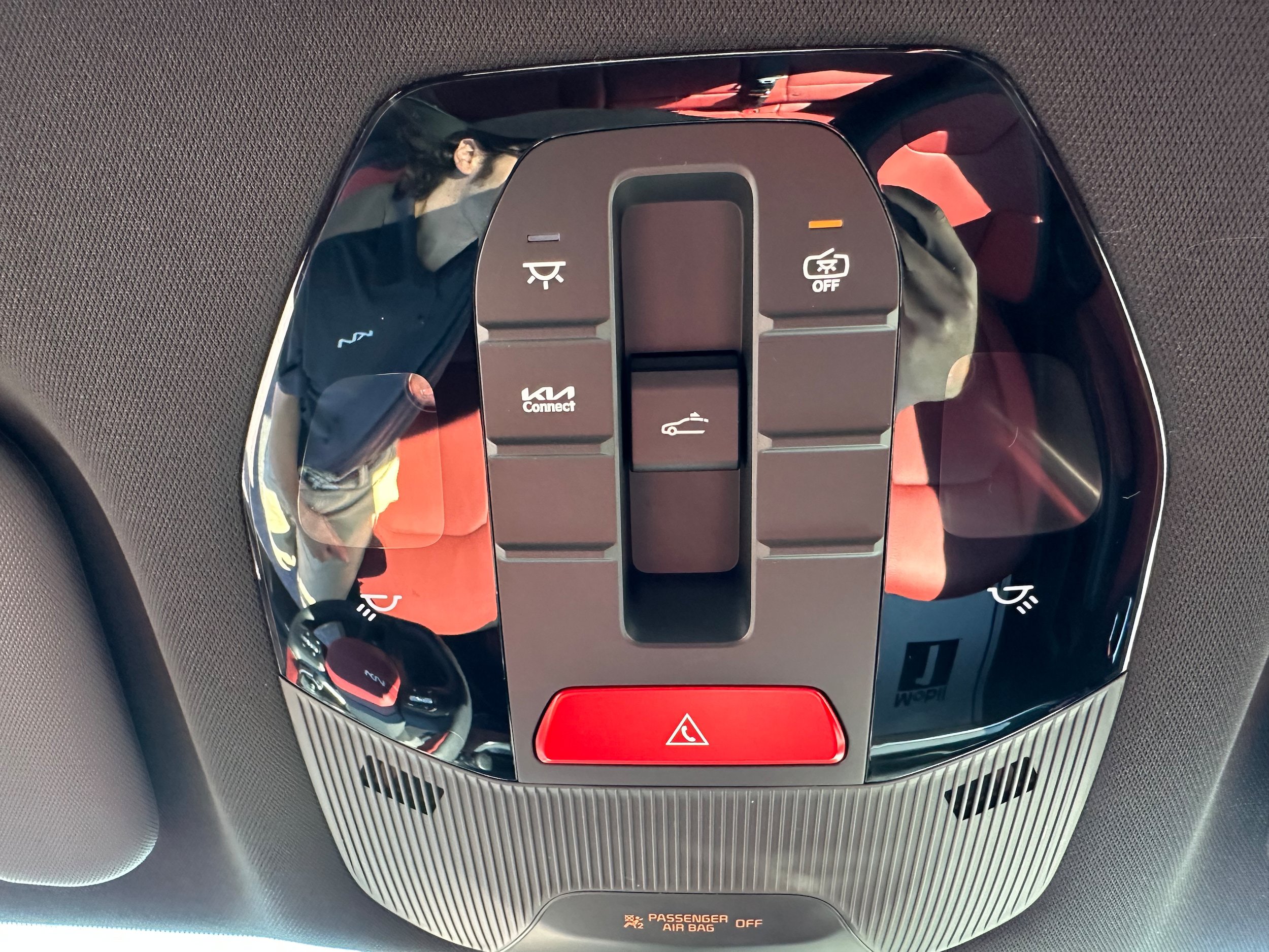 New 2026 Kia K4 GT-Line w/ GT-Line Premium Package FWD image 30